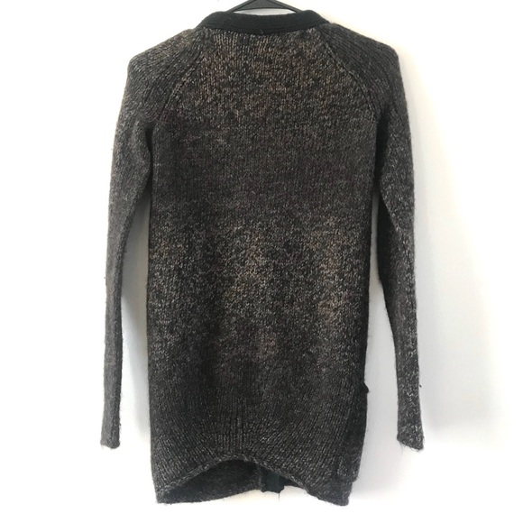 Wilfred Cardigan - Picture 2 of 6